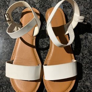 Rampage White Thick Buckle Sandals
